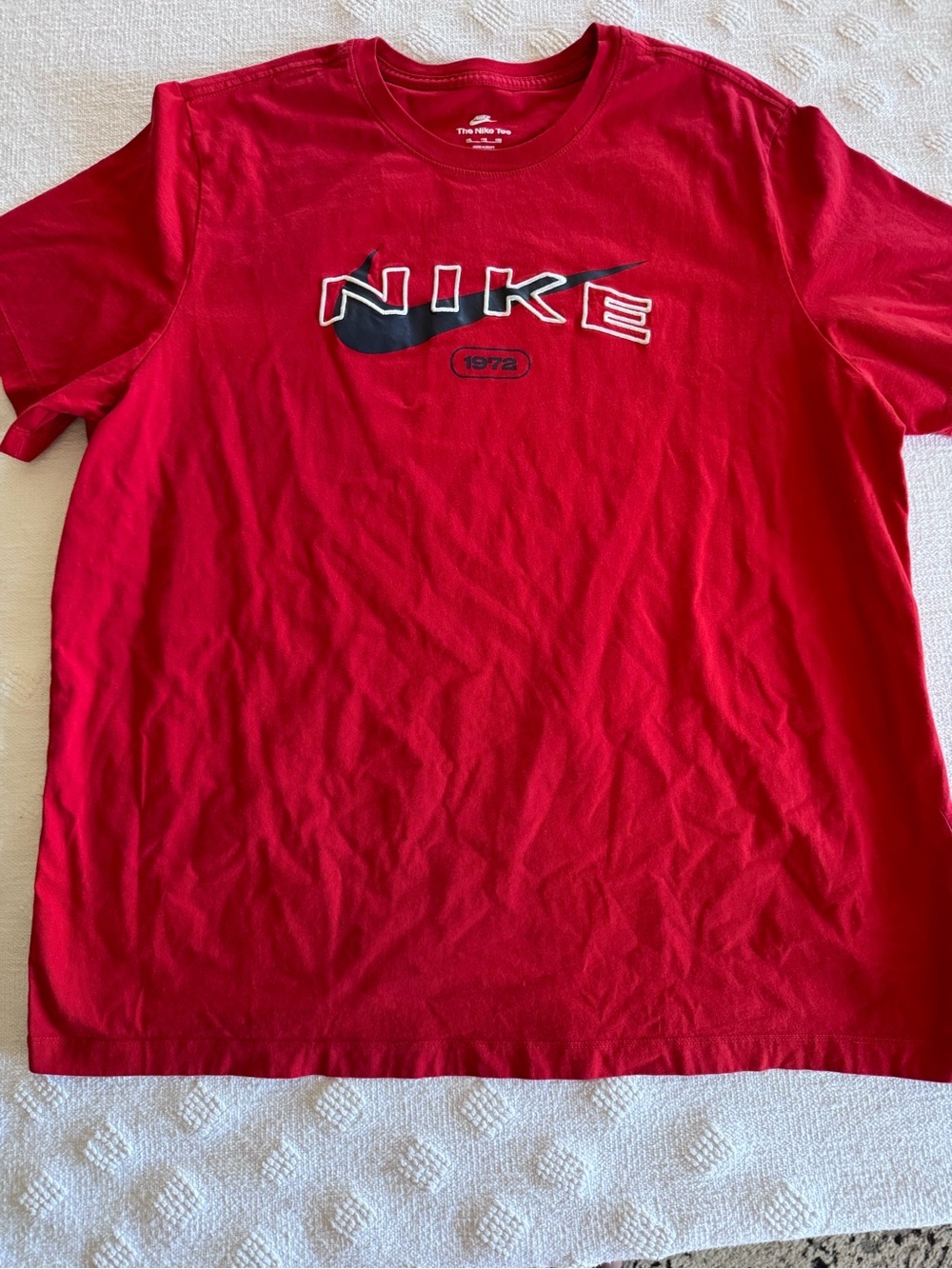 Nike Men's Sportswear Club HBR Graphic T-Shirt-SZ XXL
W1